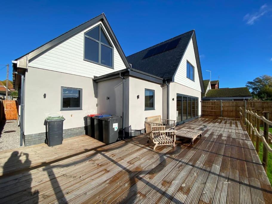 Brand New, Stunning Beachside House Seasalter Esterno foto