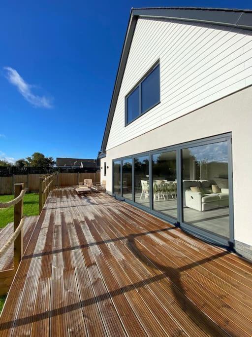 Brand New, Stunning Beachside House Seasalter Esterno foto