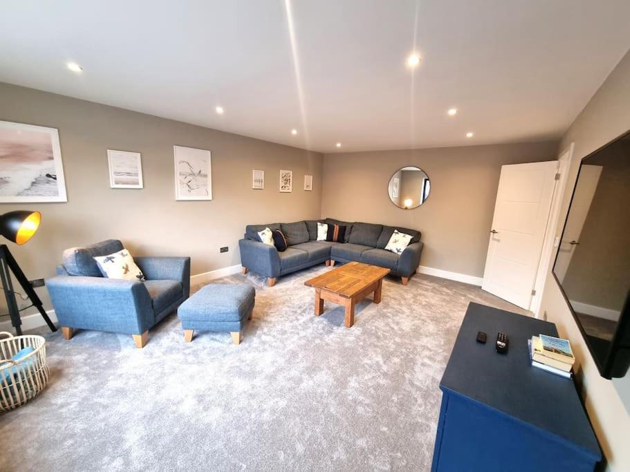 Brand New, Stunning Beachside House Seasalter Esterno foto