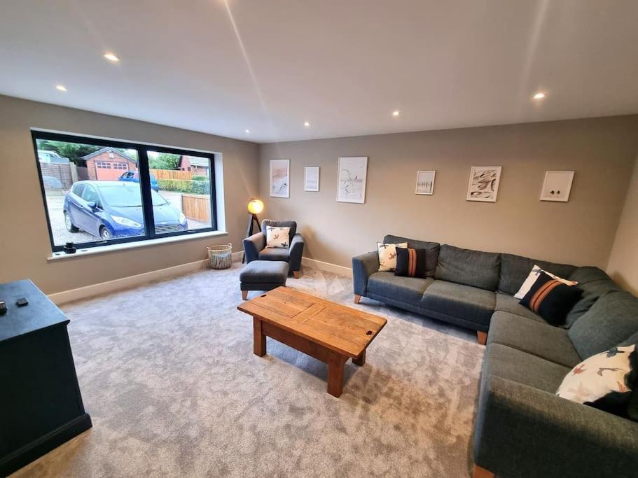 Brand New, Stunning Beachside House Seasalter Esterno foto